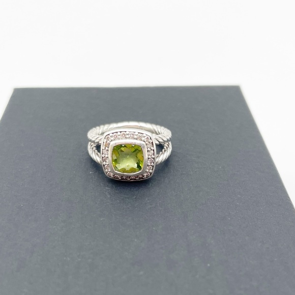 David Yurman Petite Peridot Sterling Silver Ring. Size 4.5 - Picture 4 of 12